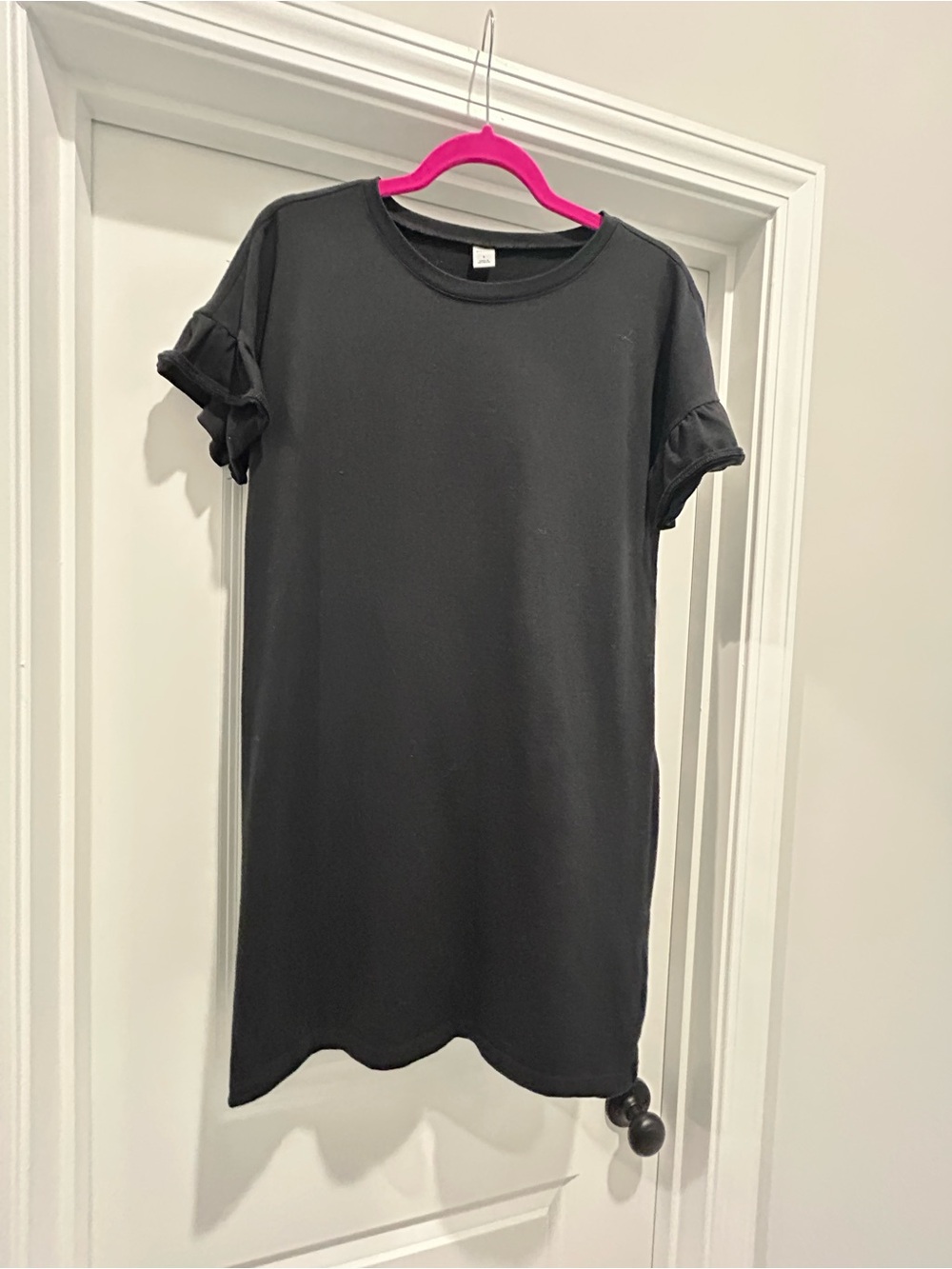 Old Navy Black Ruffle-Sleeved Shift Dress S